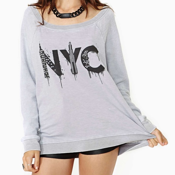 Chaser Tops - Chaser sweatshirt. Medium
